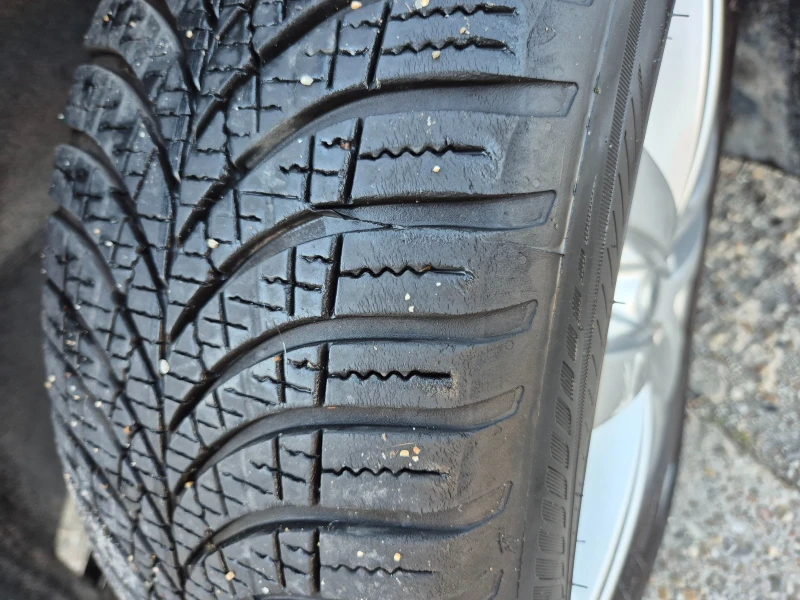 VW Golf 1.6i - 102к.с-Италия , снимка 14 - Автомобили и джипове - 52527760