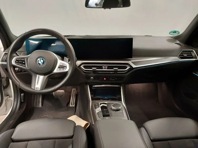 BMW 330  - изображение 8