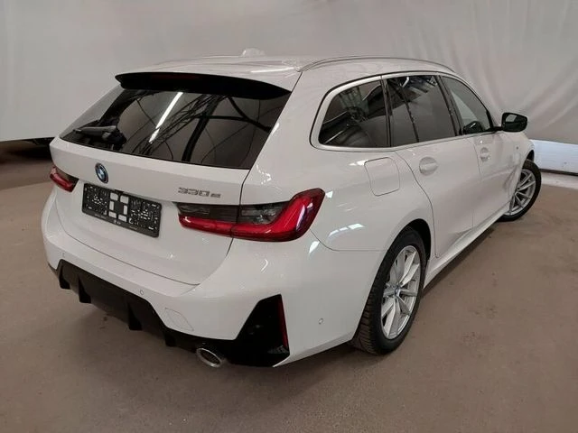 BMW 330  - изображение 4