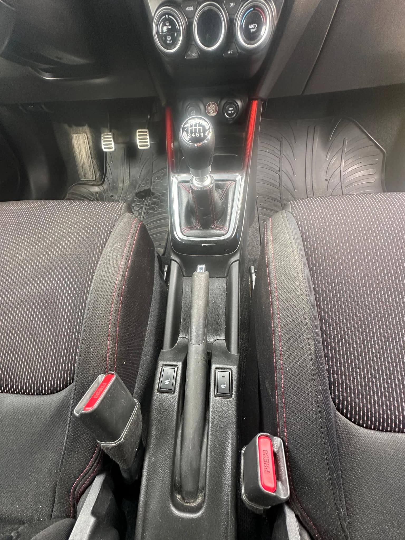 Suzuki Swift sport turbo 1.4  140ks | Mobile.bg   15