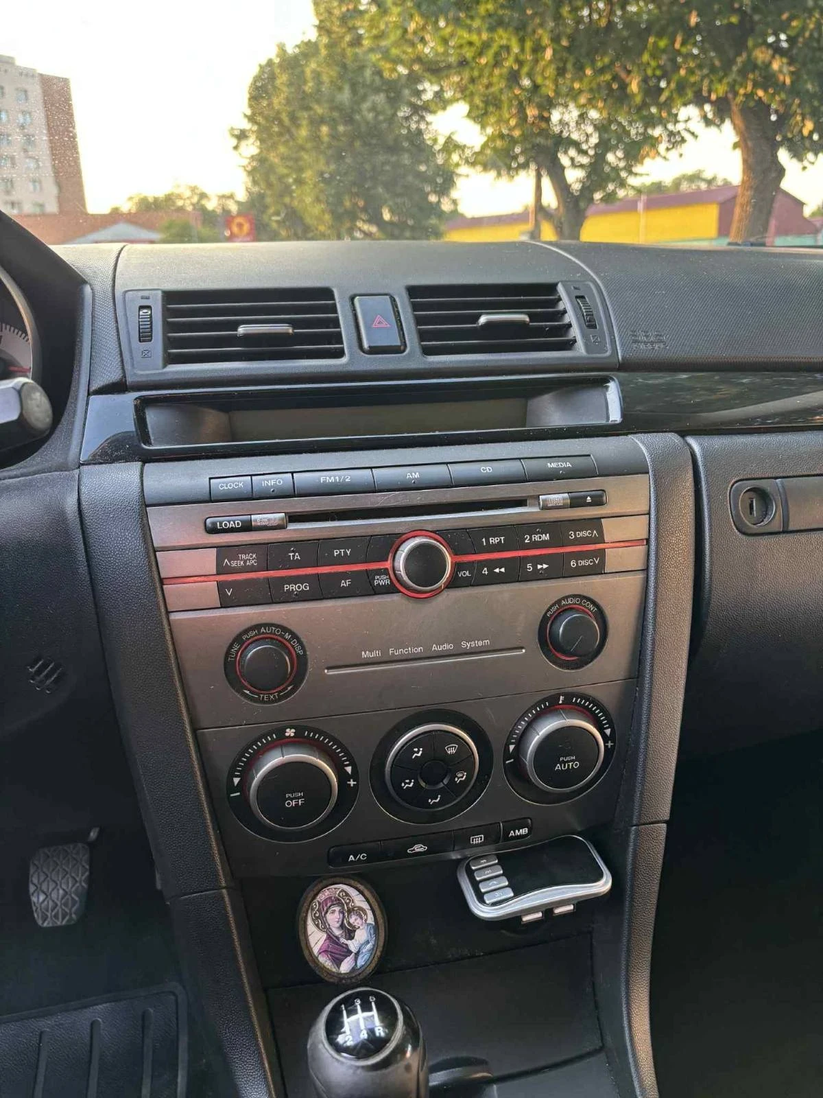 Mazda 3 1.6hdi - изображение 5