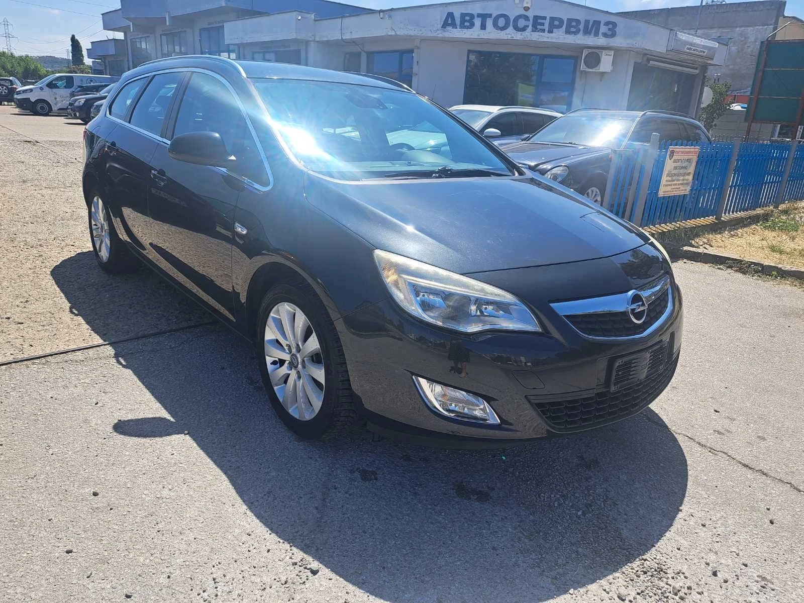Opel Astra SPORTS TOURER - изображение 7