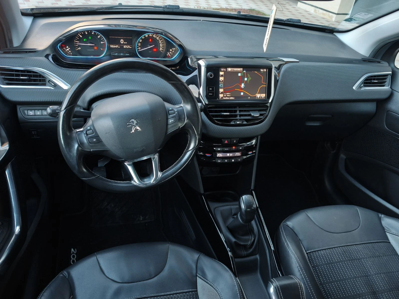 Peugeot 2008 1.2 PureTech Allure EURO 6 | Mobile.bg   5