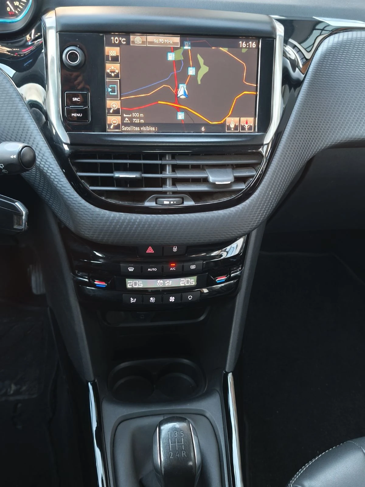 Peugeot 2008 1.2 PureTech Allure EURO 6 | Mobile.bg   7