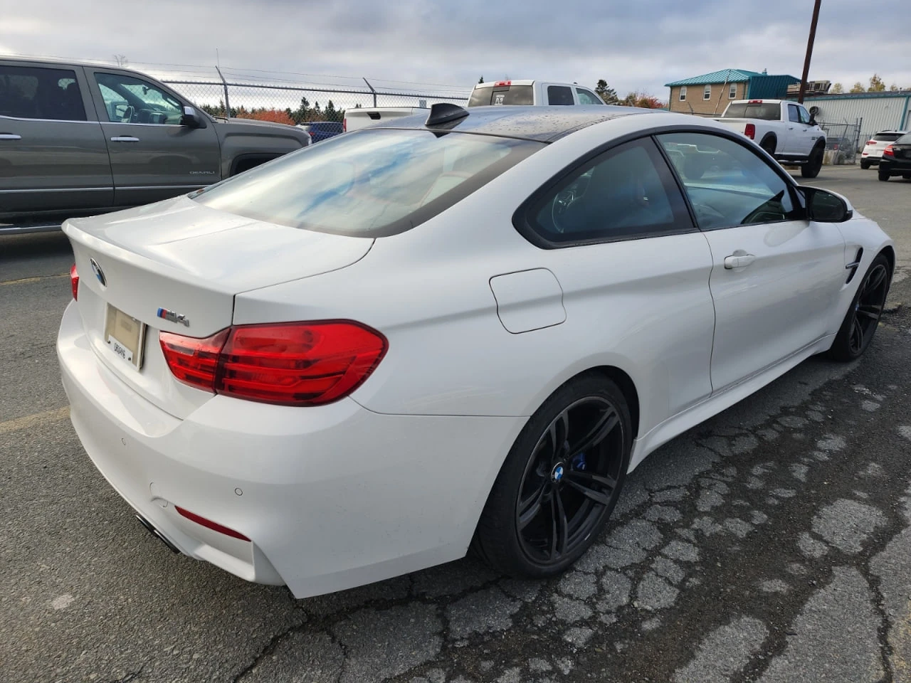 BMW M4 CARFAX* АВТОФИНАНСИРАНЕ* БЕЗ ПЪРВОНАЧАЛНА ВНОСКА*  - изображение 3