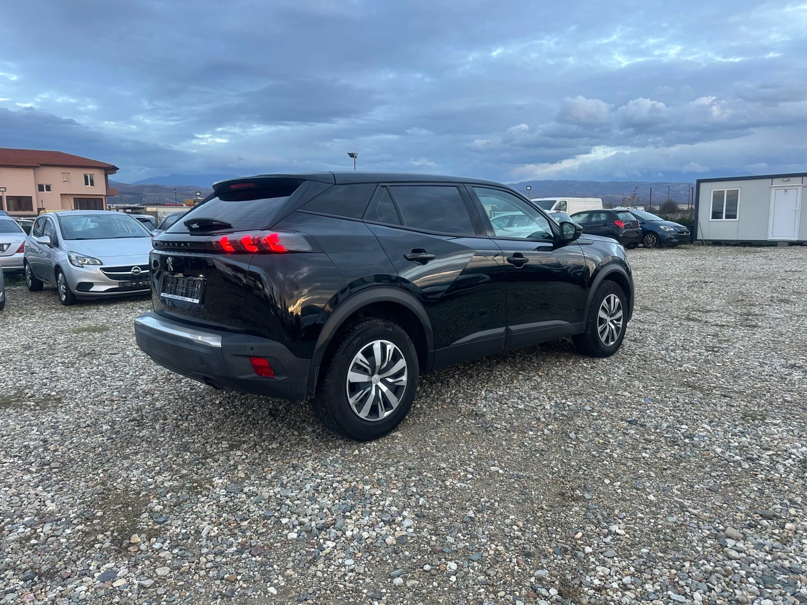 Peugeot 2008 1, 5 Blue-HDI Active - изображение 3