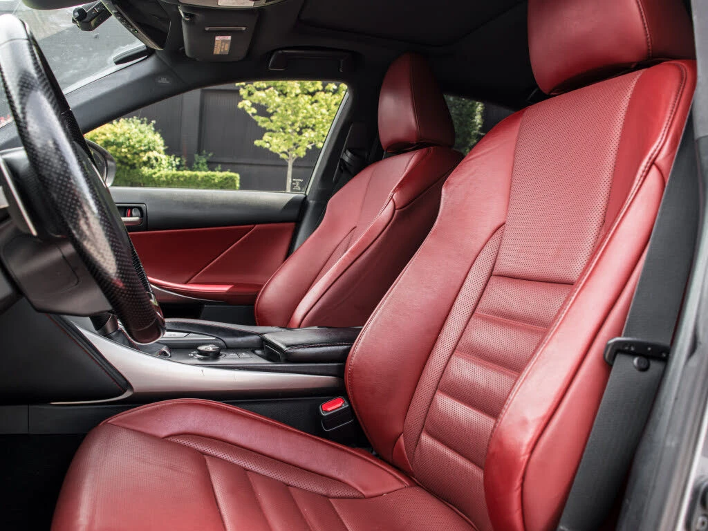 Lexus IS 300 AWD* АвтоКредит* (ЦЕНА ДО БГ) - изображение 7