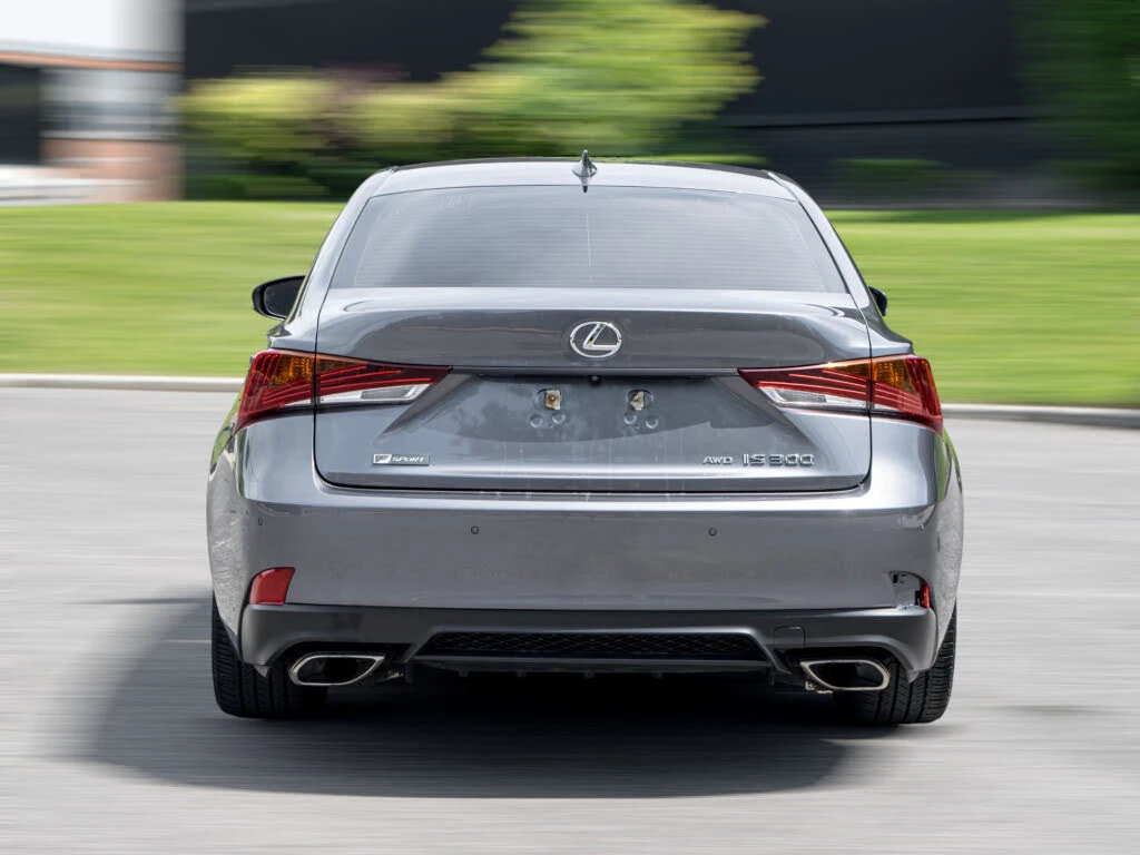 Lexus IS 300 AWD* АвтоКредит* (ЦЕНА ДО БГ) - изображение 4