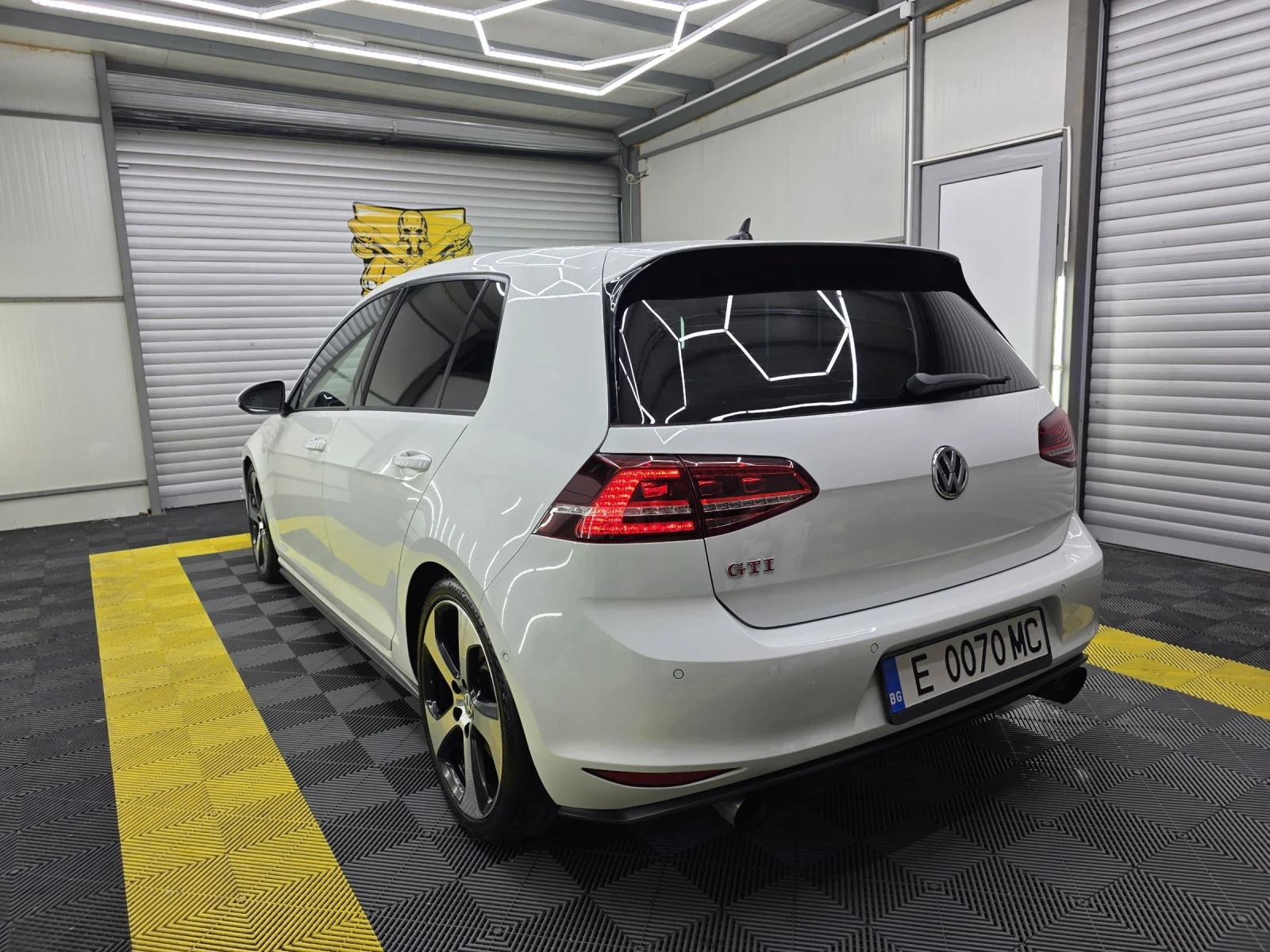 VW Golf GTI Performance , снимка 5 - Автомобили и джипове - 54393480