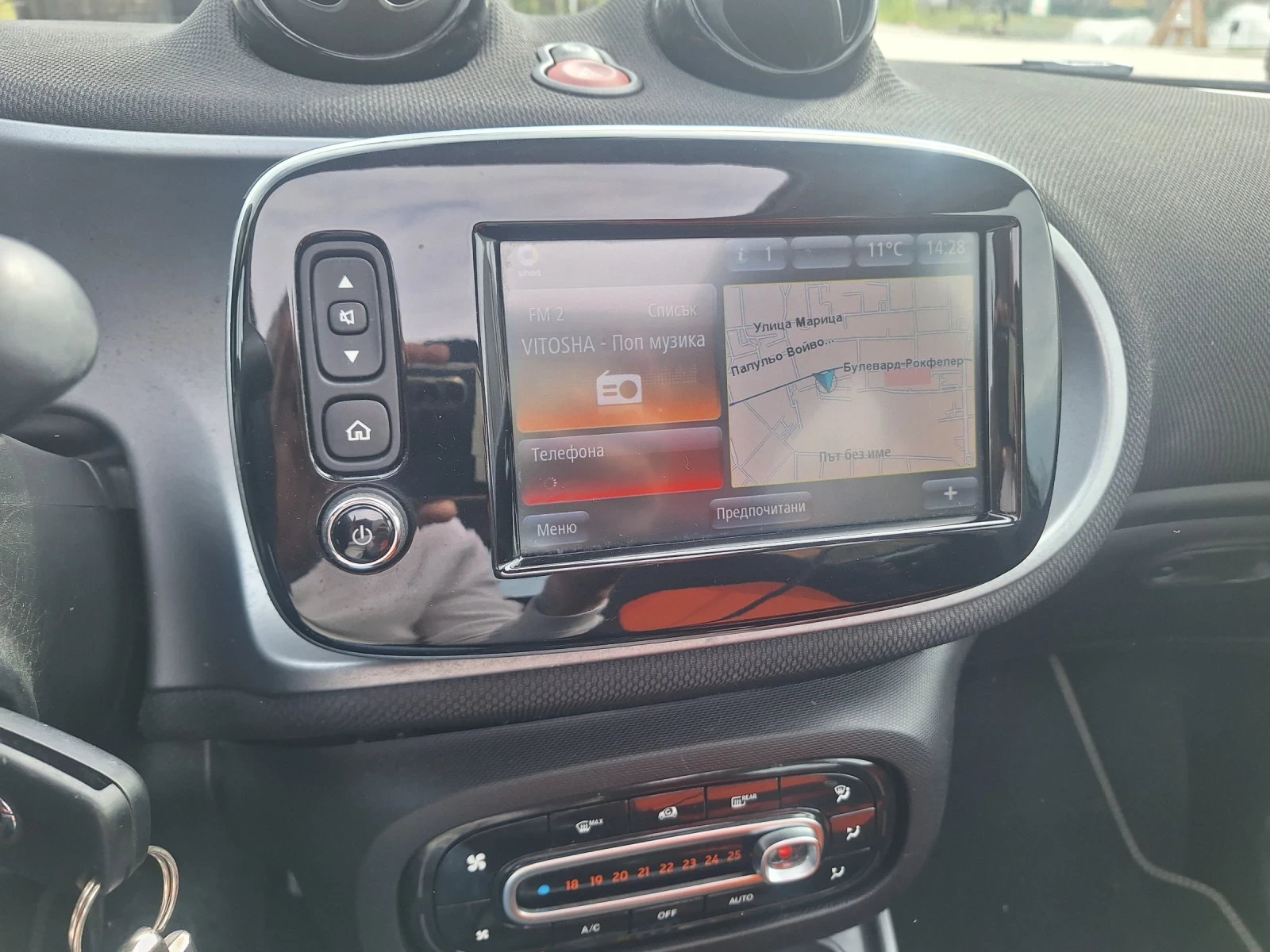 Smart Forfour, снимка 9 - Автомобили и джипове - 54528768