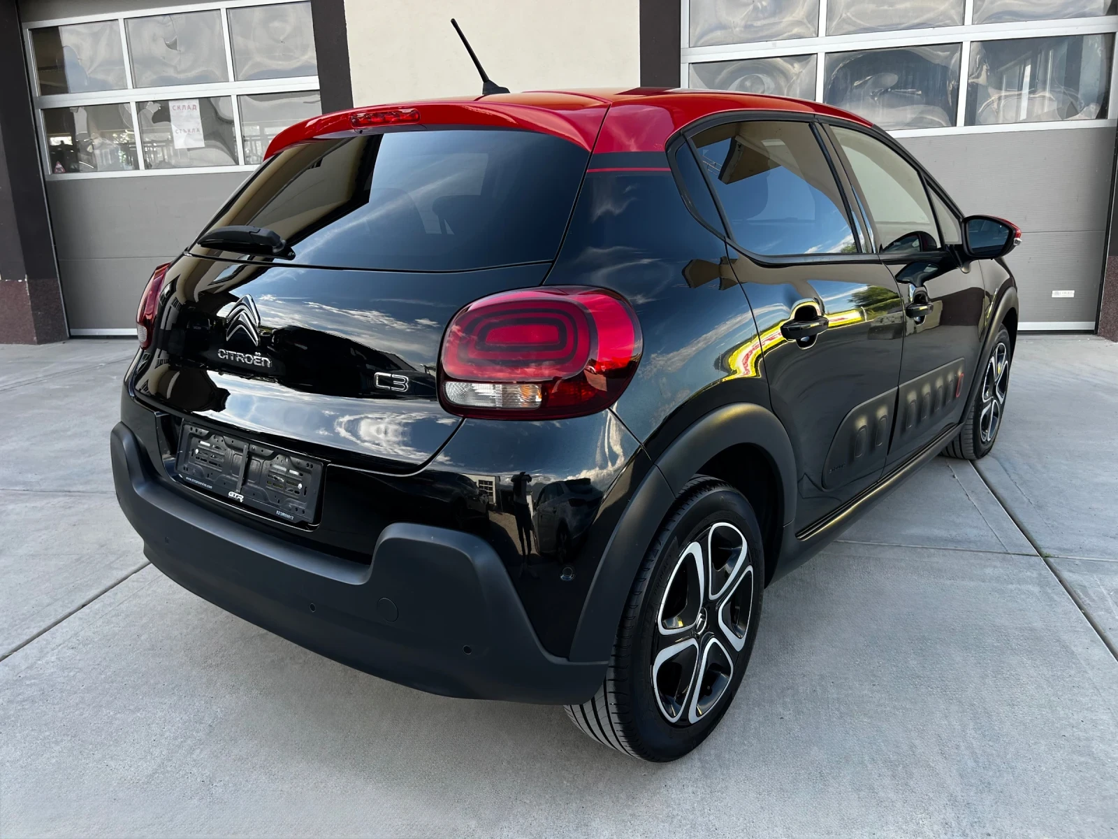 Citroen C3 1.6HDI SHINE NAVI CarPlay LineAssist  EURO6B KTEO, снимка 16 - Автомобили и джипове - 54940094