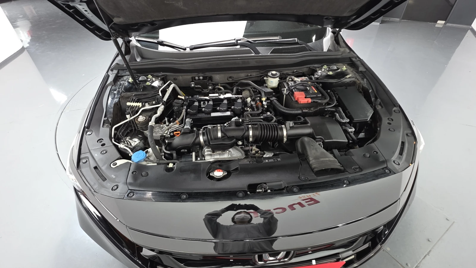 Honda Accord 1.5* ЛЮК* КРАЙНА ЦЕНА, снимка 6 - Автомобили и джипове - 55594245