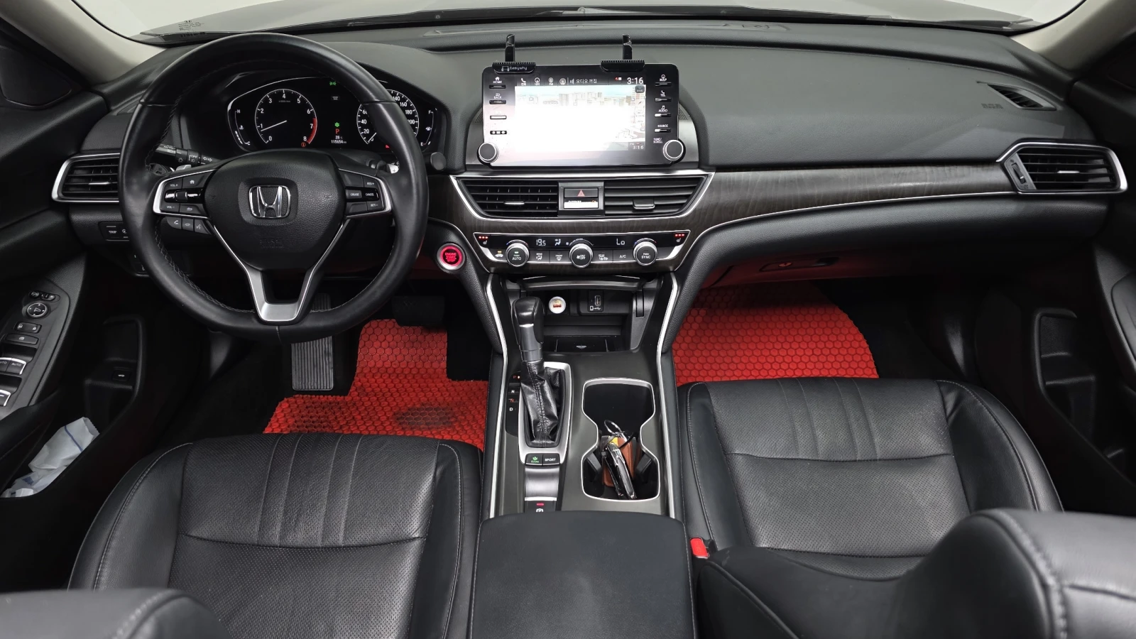 Honda Accord 1.5* ЛЮК* КРАЙНА ЦЕНА, снимка 7 - Автомобили и джипове - 55594245