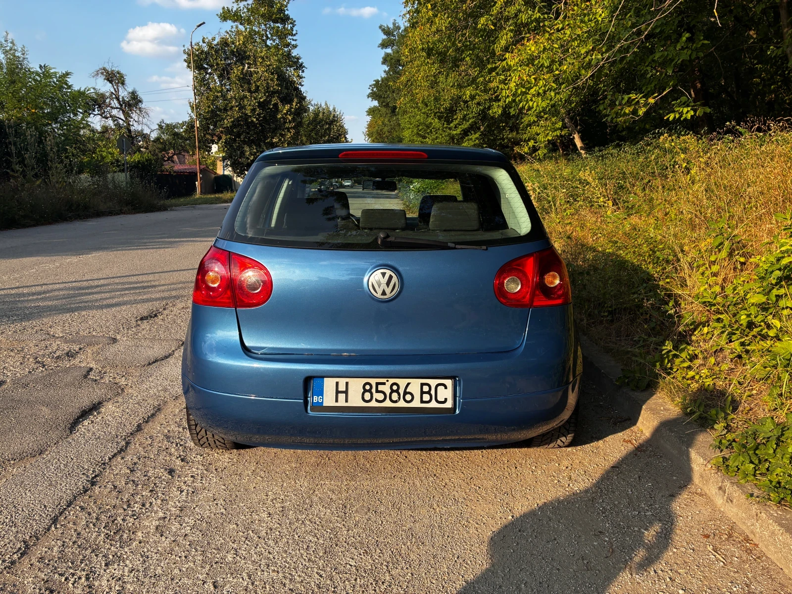 VW Golf 1.9 TDI, снимка 4 - Автомобили и джипове - 55598396