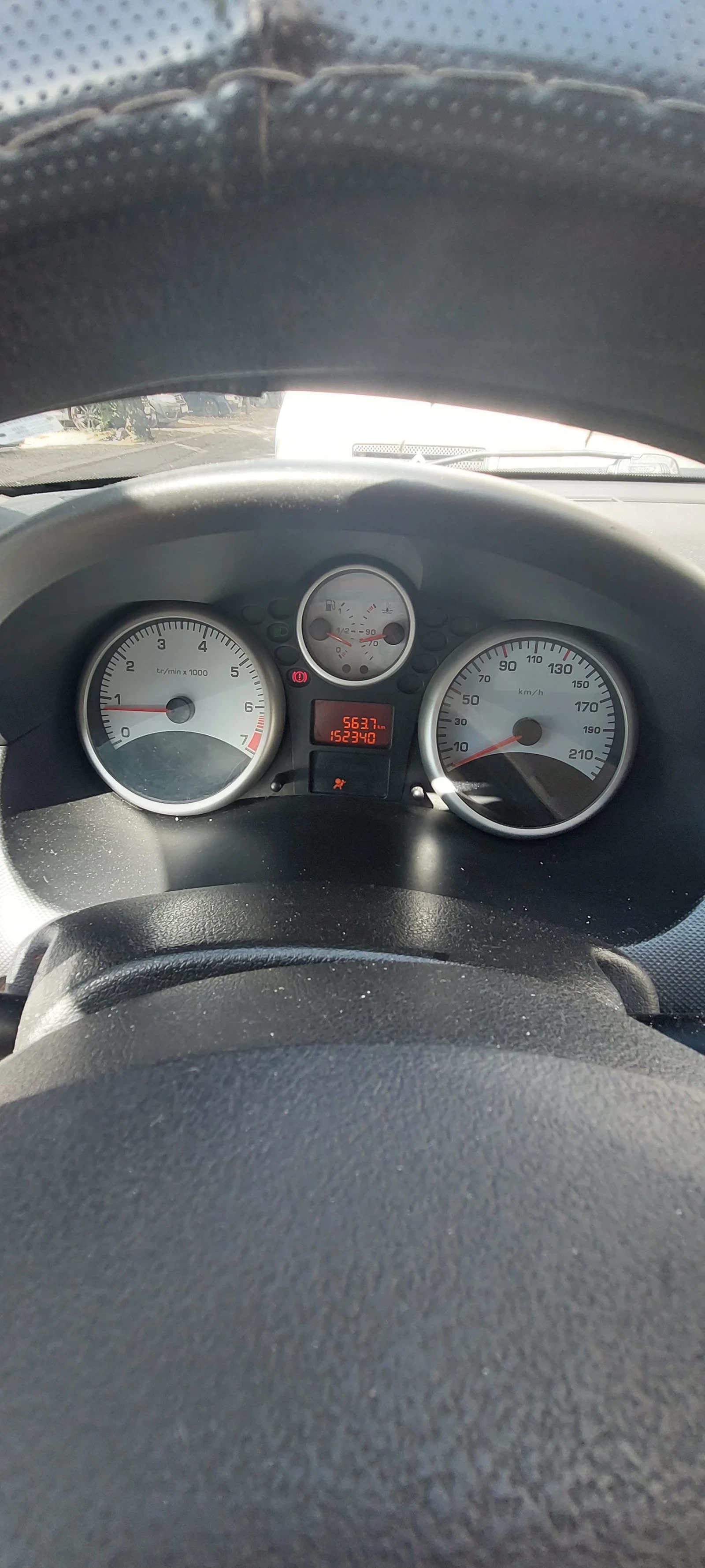 Peugeot 206, снимка 4 - Автомобили и джипове - 55666781