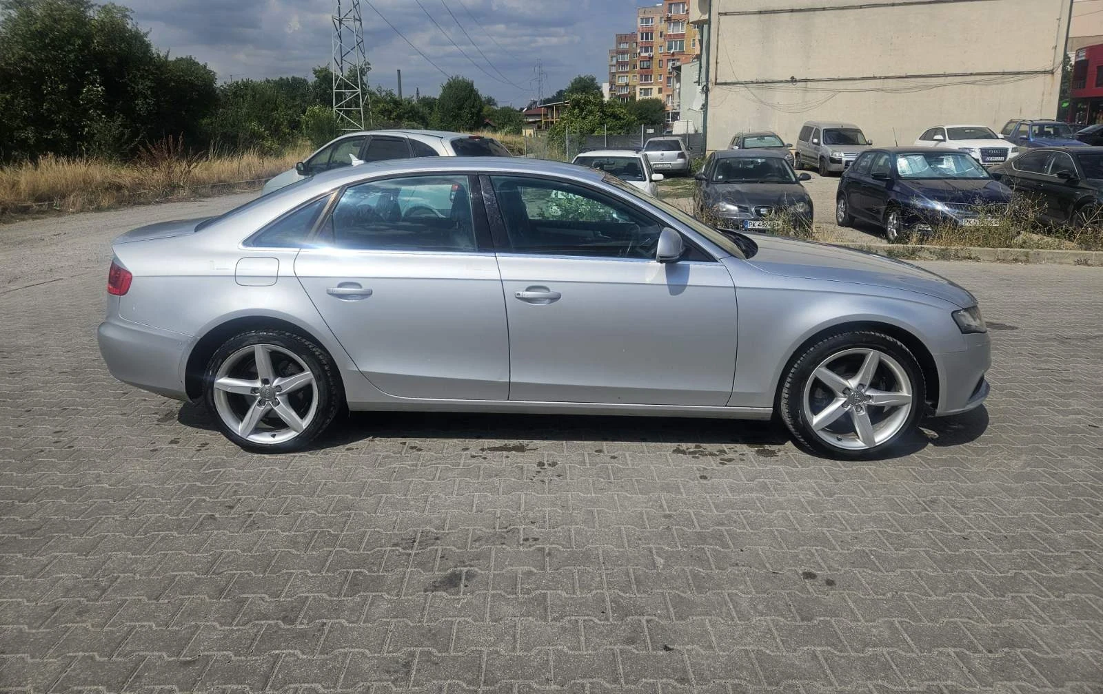 Audi A4 B8, снимка 2 - Автомобили и джипове - 55674668
