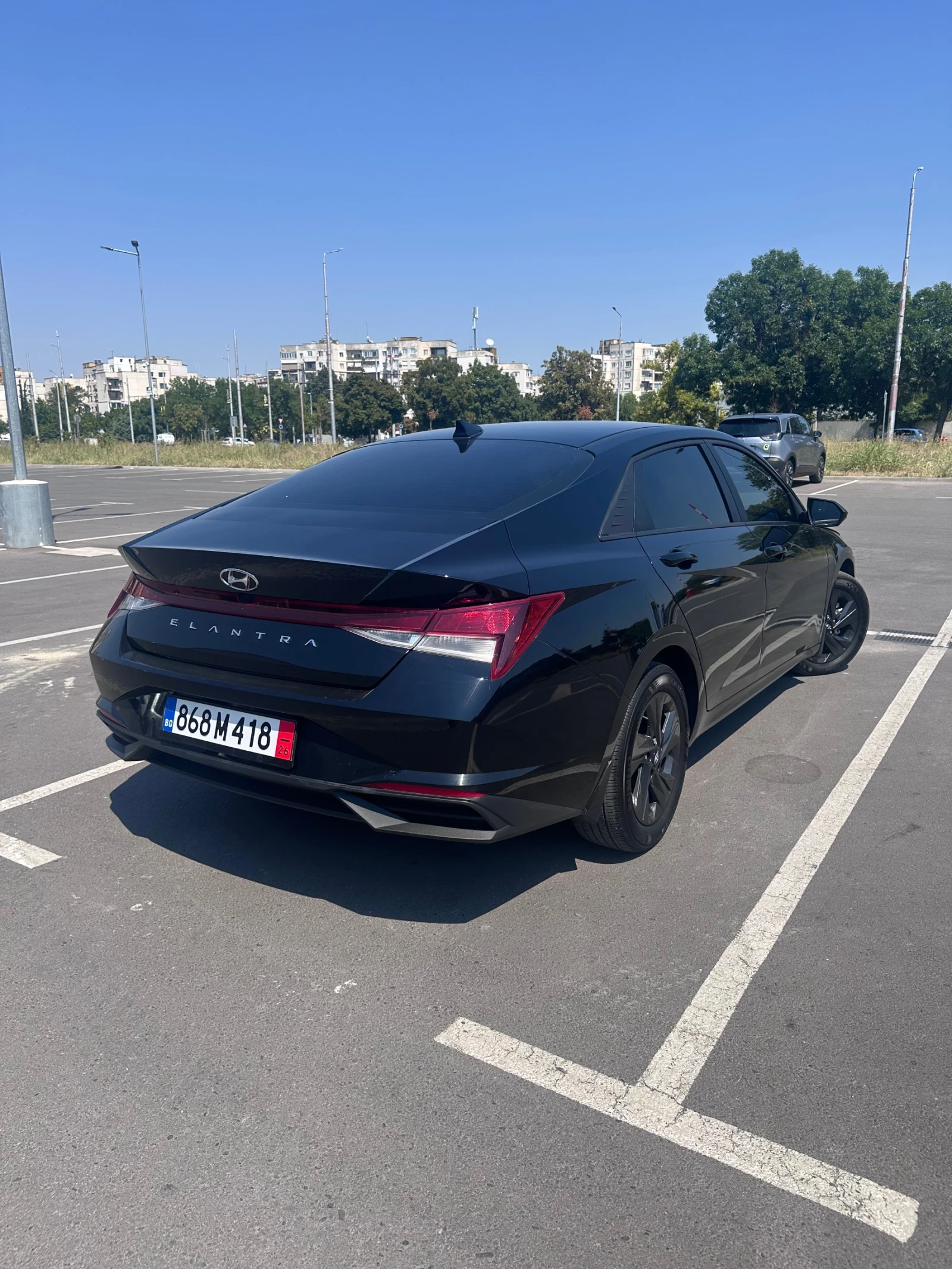 Hyundai Elantra CN7 2.0, снимка 4 - Автомобили и джипове - 55733332