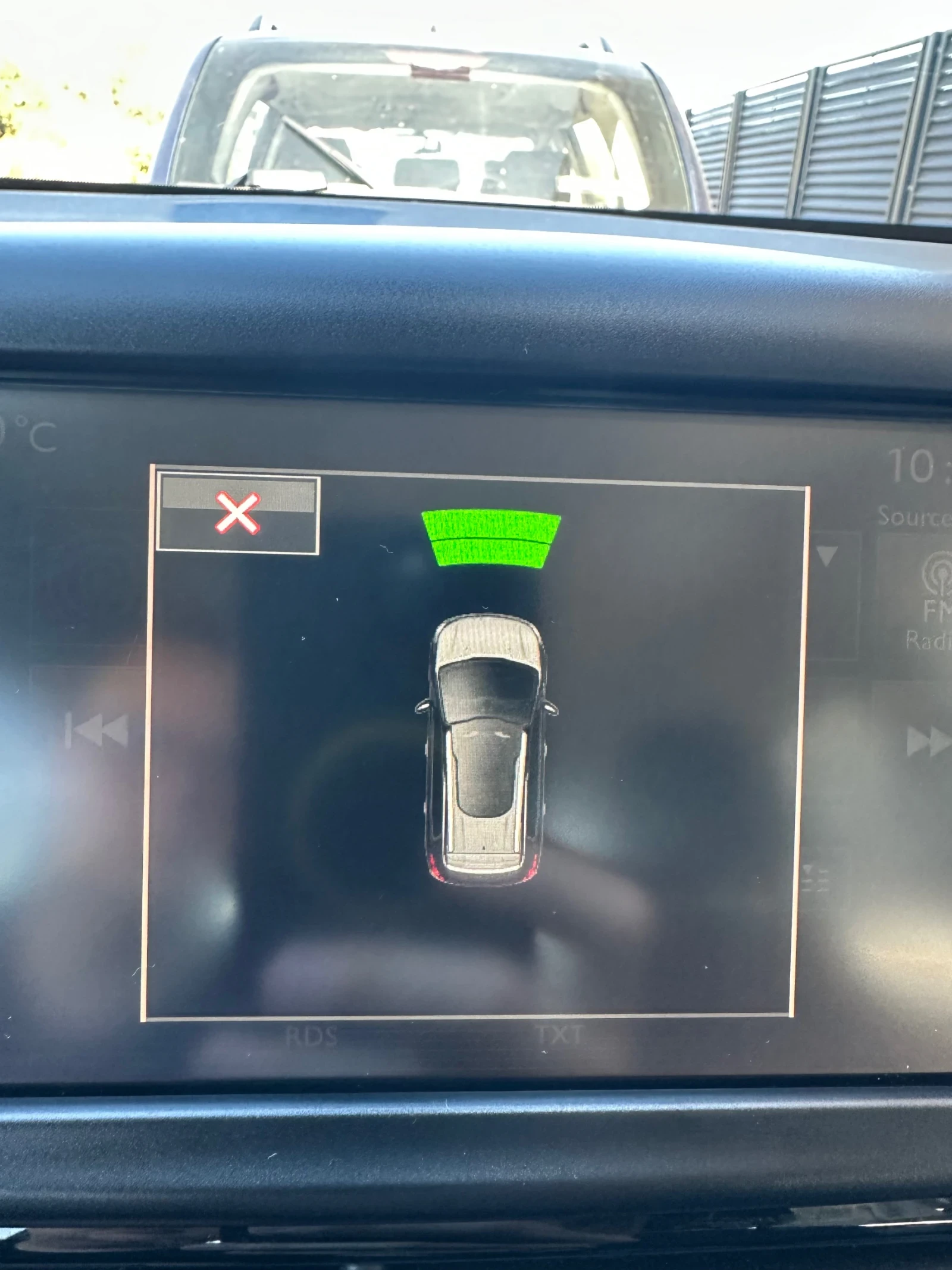 Peugeot 2008 Carplay Напълно обслужен, снимка 15 - Автомобили и джипове - 55976855