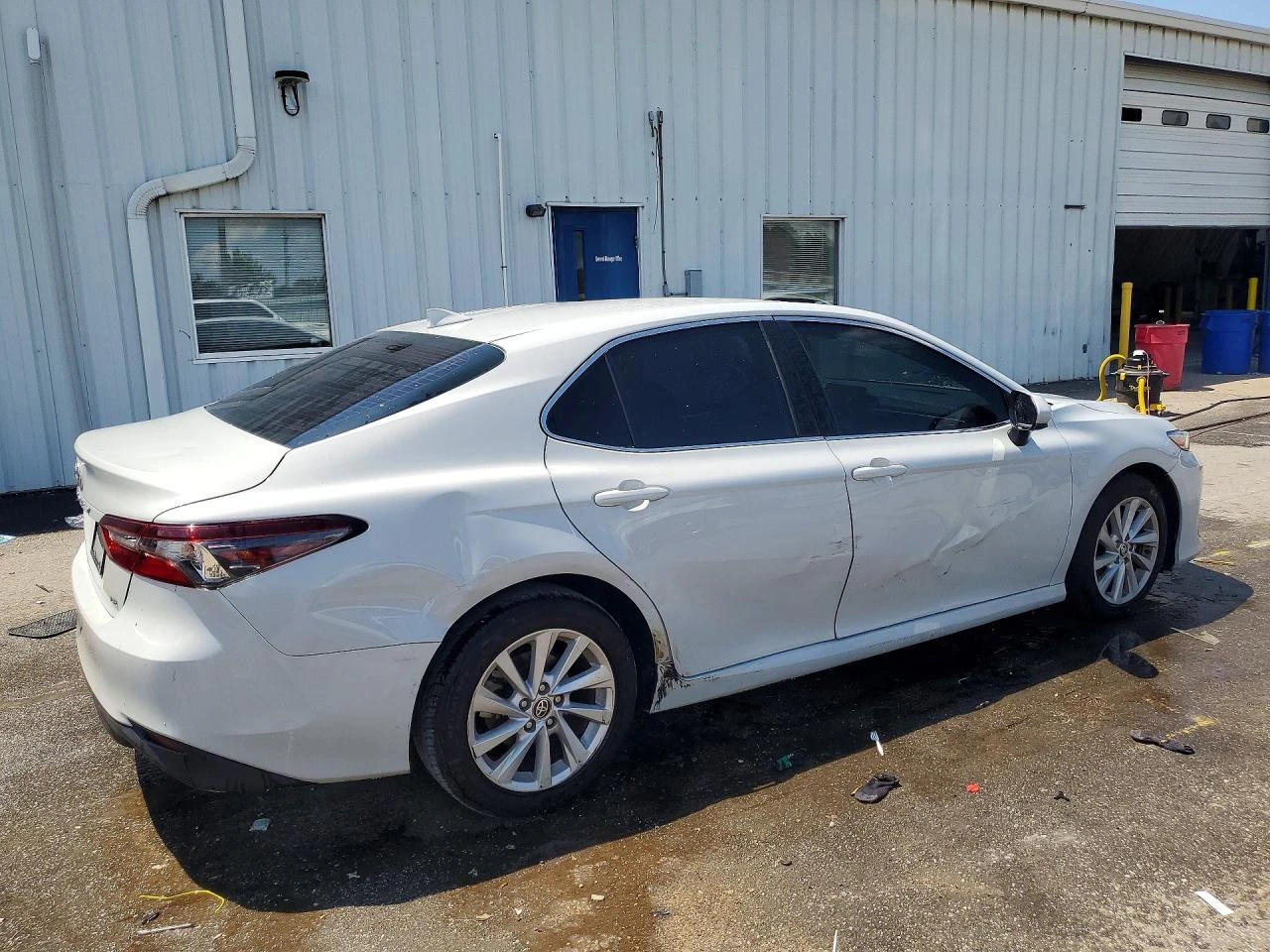Toyota Camry 2.5l Le, снимка 3 - Автомобили и джипове - 56042074
