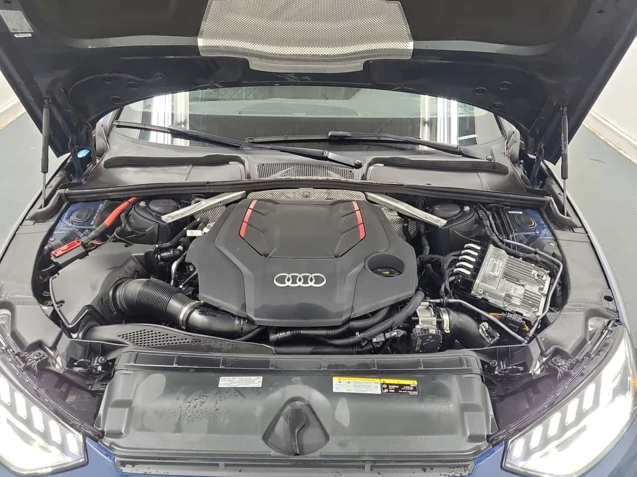 Audi S4 TECHNIK| MATRIX| B&O| PANO| HUD| 2 КЛЮЧА| , снимка 16 - Автомобили и джипове - 56208511