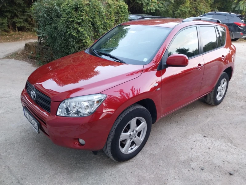 Toyota Rav4 2.2 D4D, снимка 4 - Автомобили и джипове - 48545167