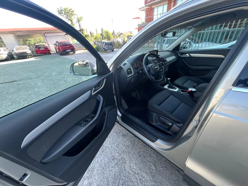 Audi Q3, снимка 9 - Автомобили и джипове - 52965582