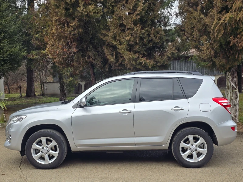 Toyota Rav4 2.0i 4X4 AUTOMAT ШВЕЙЦАРИЯ , снимка 8 - Автомобили и джипове - 53294499