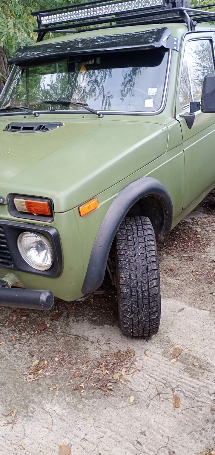 Lada Niva, снимка 2 - Автомобили и джипове - 47776992