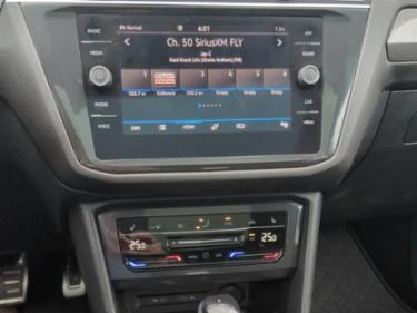 VW Tiguan * * CARFAX * * АВТО КРЕДИТ - 48000 лв. - 14399428 | Car24.bg