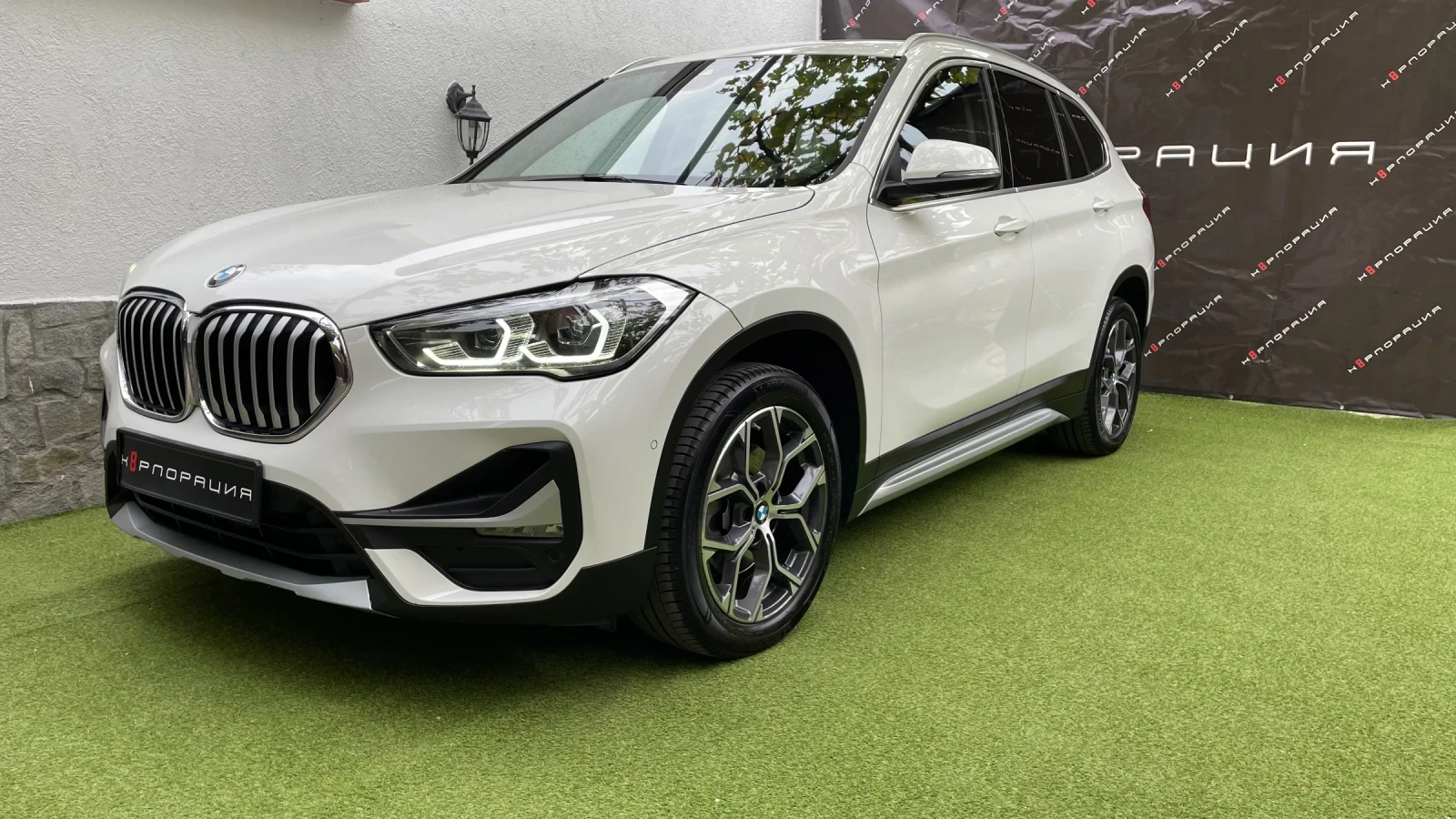 BMW X1 XDrive * Sport Pack* Full LED* 4x4*  - [1] 