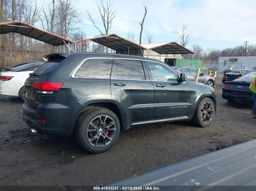 Jeep Grand cherokee 6.4L V-8 , 470HP 4X4 Drive - изображение 5