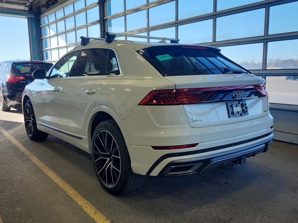 Audi Q8 * TECHNIK * CARFAX * БЕЗ ПЪРВОНАЧАЛНА ВНОСКА - изображение 4