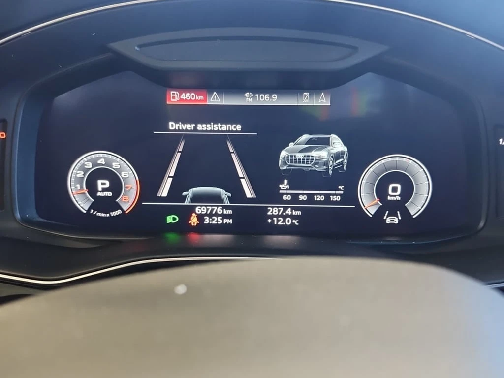 Audi Q8 * TECHNIK * CARFAX * БЕЗ ПЪРВОНАЧАЛНА ВНОСКА - изображение 6