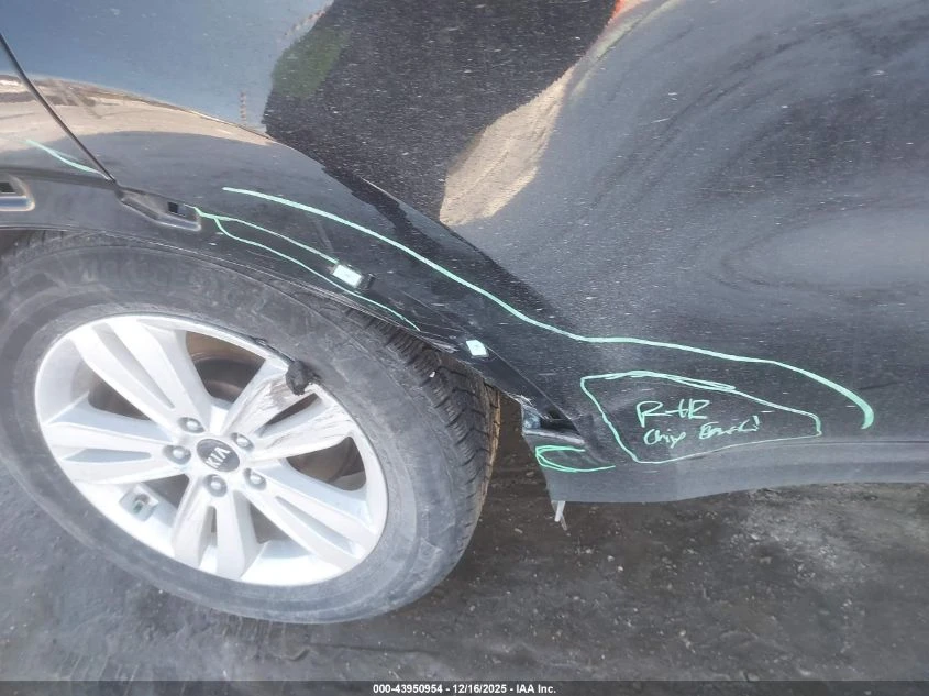 Kia Sportage 2.4L I-4 DI, DOHC, VVT, 181HP Front Wheel Drive | Mobile.bg � ����������� 4