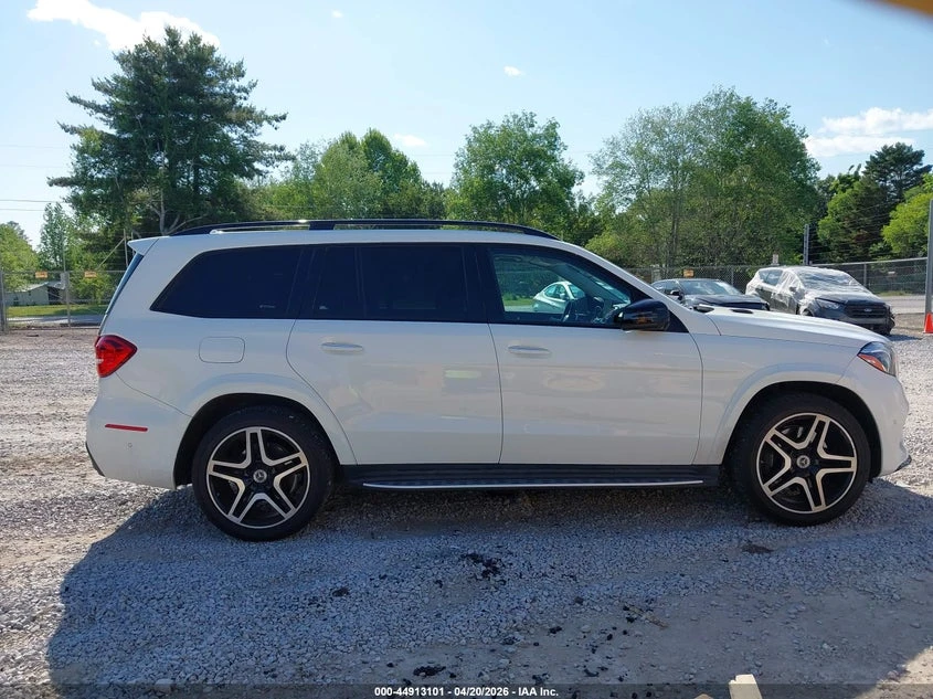 Mercedes-Benz GLS 4.7l 550 4Matic, снимка 13 - Автомобили и джипове - 54527839