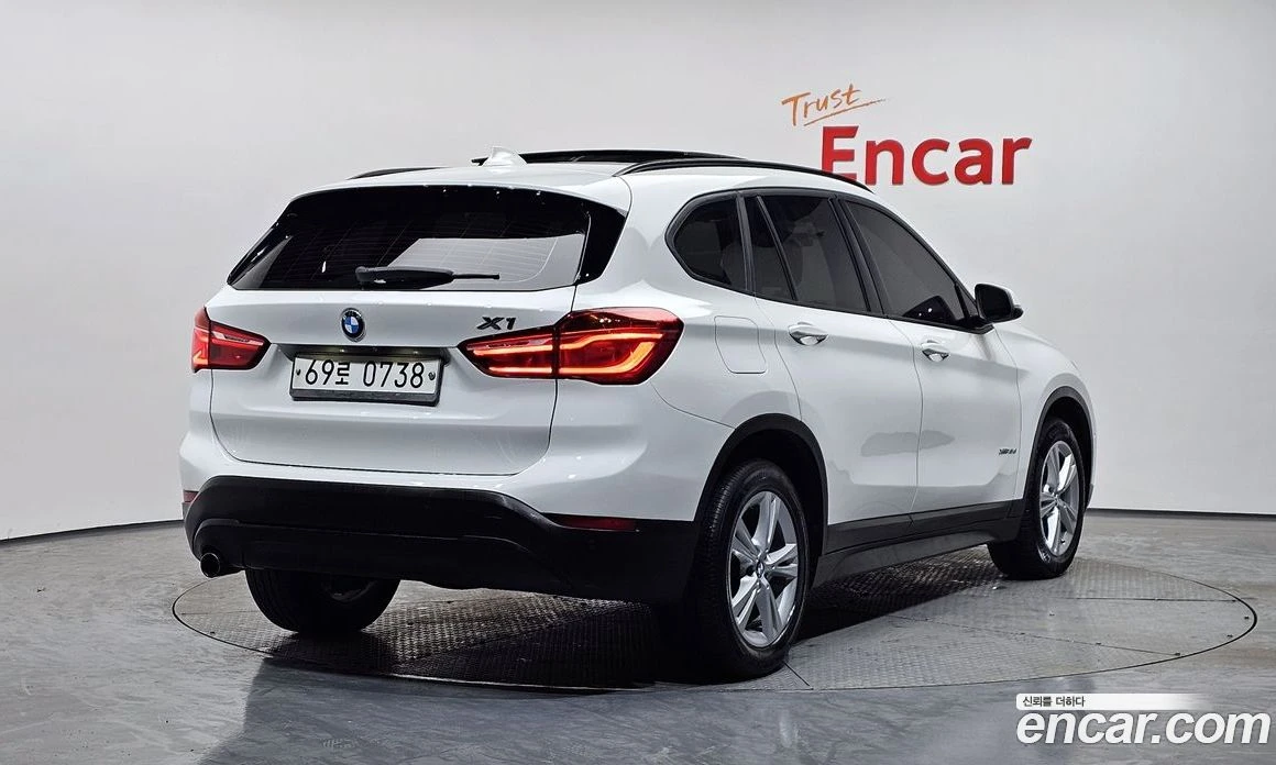 BMW X1 xDrive 18d, снимка 2 - Автомобили и джипове - 55668975