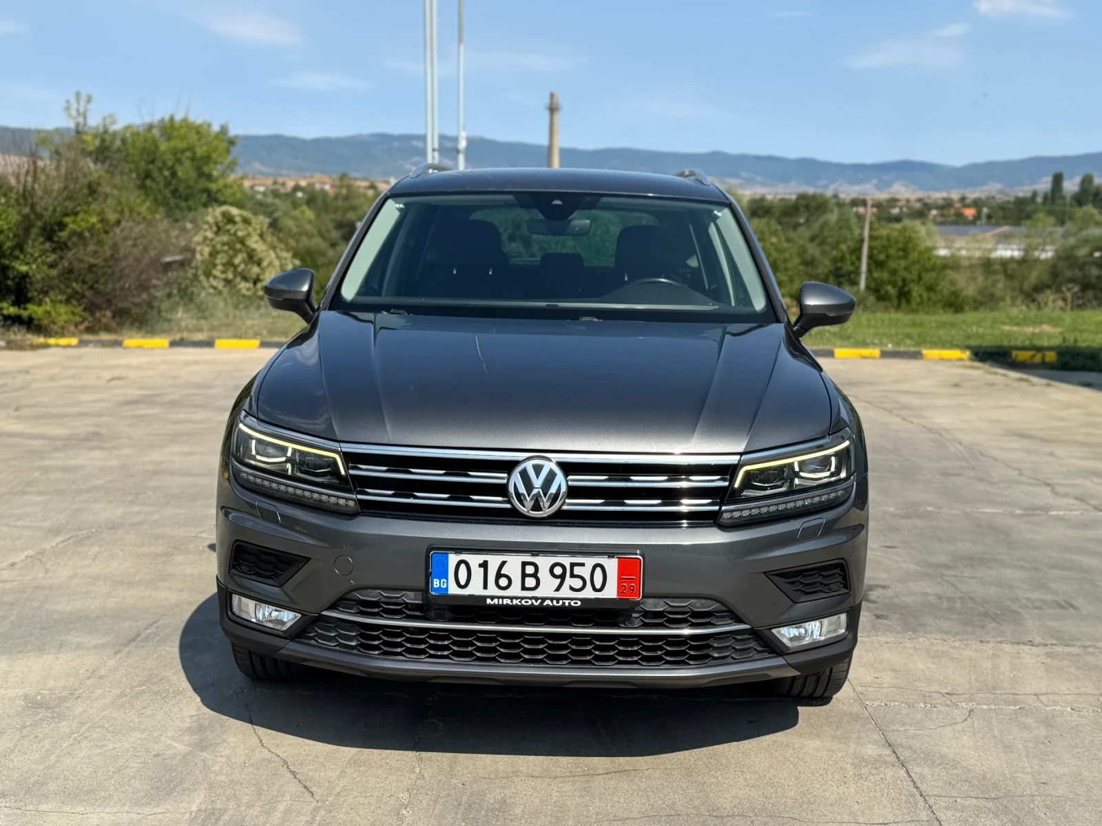 VW Tiguan 2.0TDI 150/DIGITAL/XENON/LED/ HIGHLINE/ТОП, снимка 2 - Автомобили и джипове - 55969802