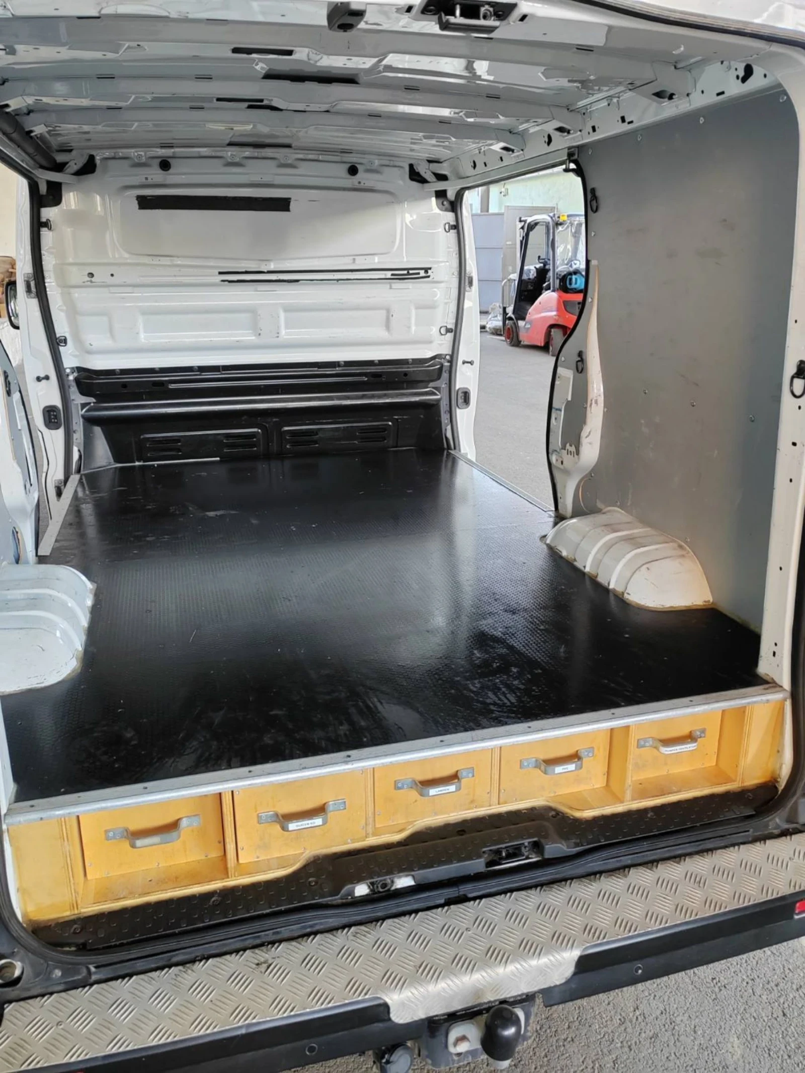 Opel Vivaro  - изображение 4