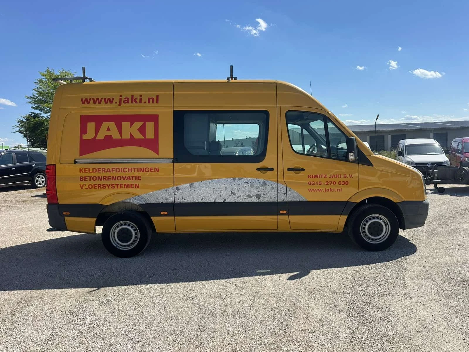 VW Crafter, снимка 3 - Бусове и автобуси - 54555922