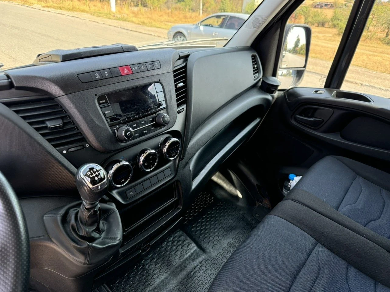 Iveco 35S18 Business, FULL LED, снимка 7 - Бусове и автобуси - 55622624