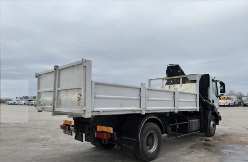 Renault Kerax Самосвал с кран хиаб 144BS-2, снимка 5 - Камиони - 51825280