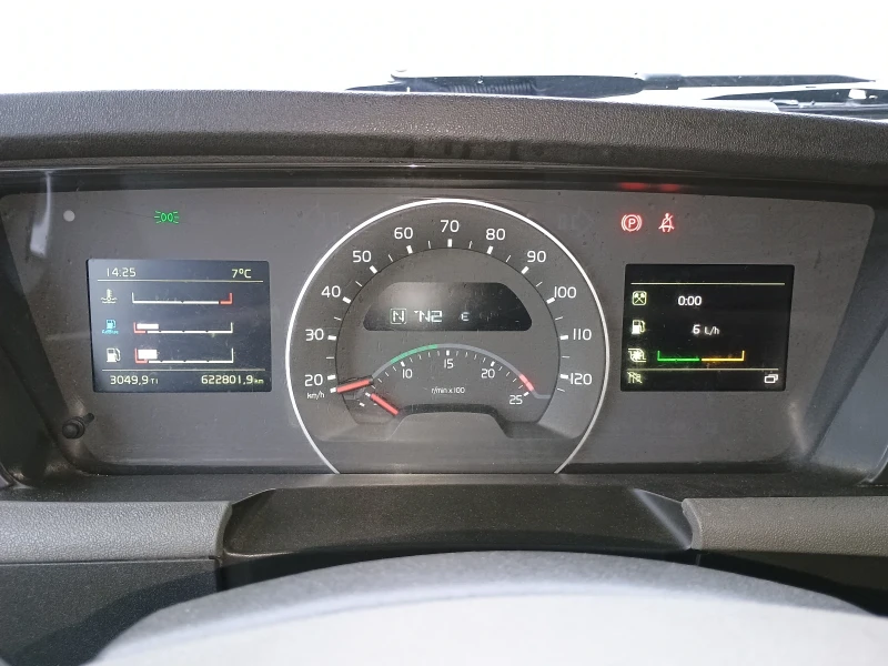 Volvo Fh Паркинг охладител!Smart tacho 2!, снимка 12 - Камиони - 52730317