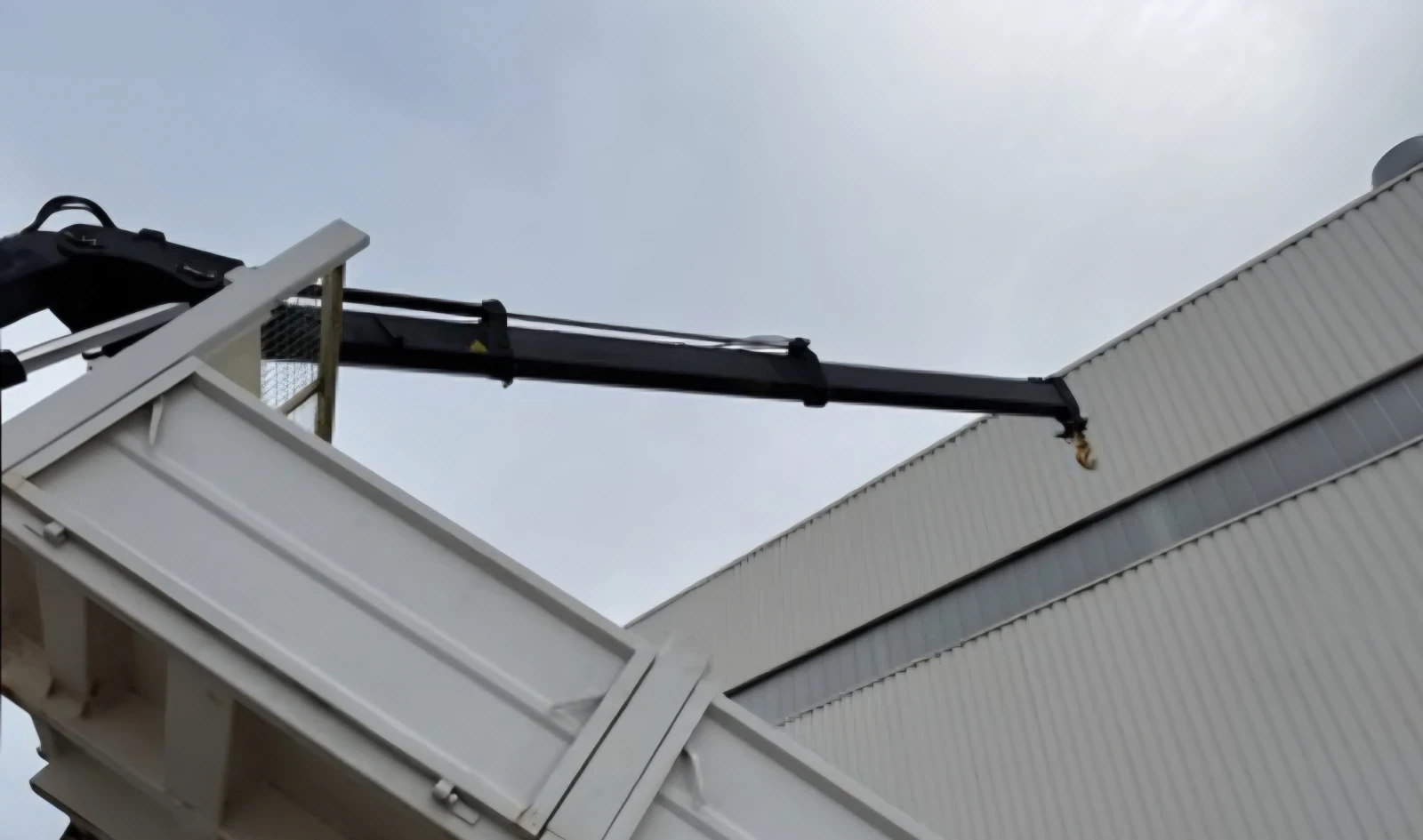 Renault Kerax     144BS-2 | Mobile.bg   11