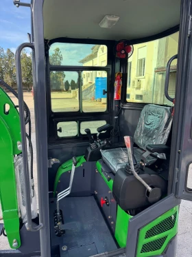 Багер Yanmar U 18, снимка 9