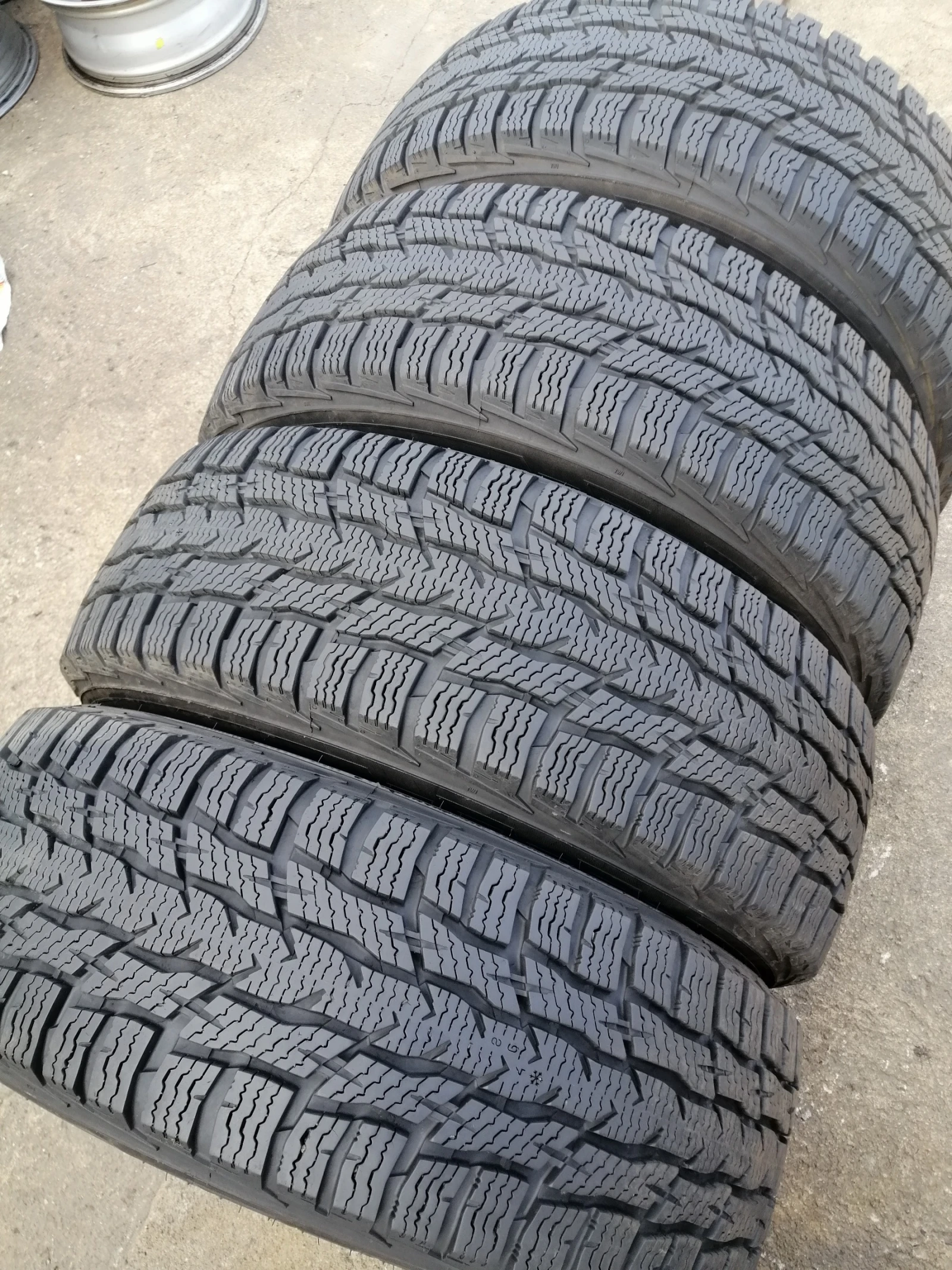  215/65R16 | Mobile.bg   5