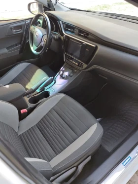 Toyota Auris * 90000 КМ*  Facelift  * Обслужен* , снимка 10