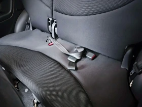 Toyota Yaris T-Sport, снимка 10