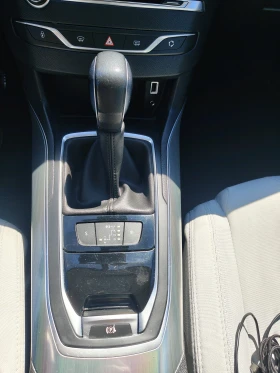 Peugeot 308 Автоматик, снимка 9