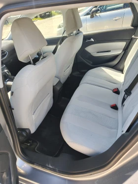 Peugeot 308 Автоматик, снимка 7