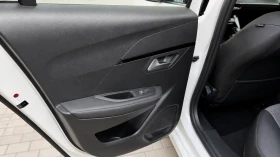 Peugeot 208 * ЛИЗИНГ* 50kwh* 136 к.с.* FULL* SPORT* , снимка 11